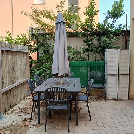 Cn021 - Cesenatico, Bilocale Con Corte In Posizione Apartmán