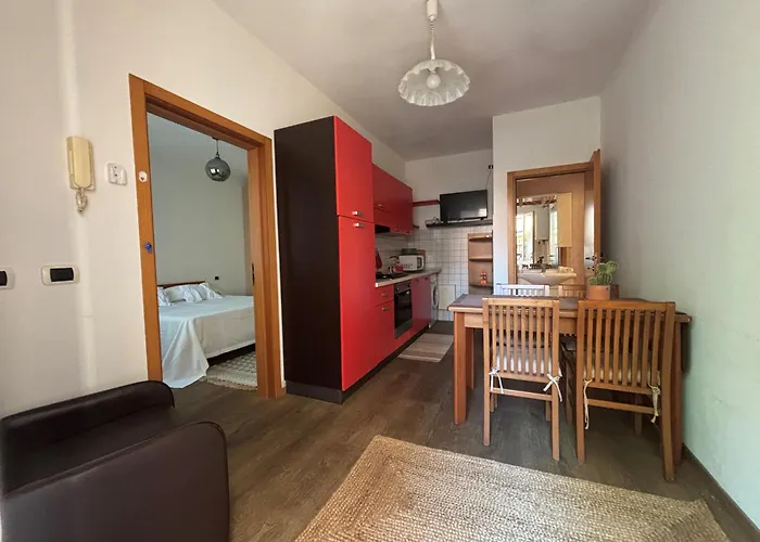 Apartamento Cn021 - Cesenatico, Bilocale Con Corte In Posizione