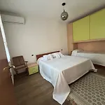 Cn021 - Cesenatico, Bilocale Con Corte In Posizione צ'סנטיקו