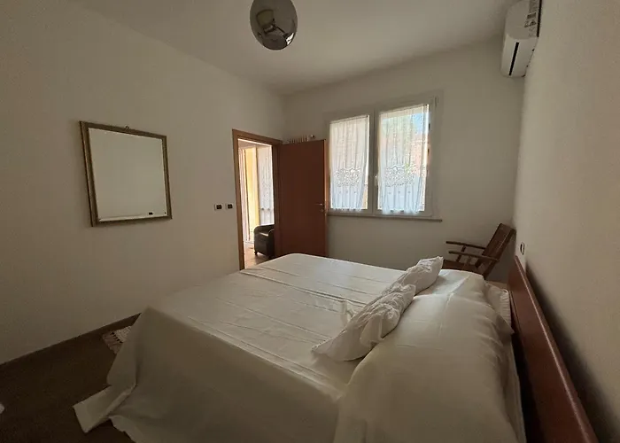 Cn021 - Cesenatico, Bilocale Con Corte In Posizione * Cesenatico