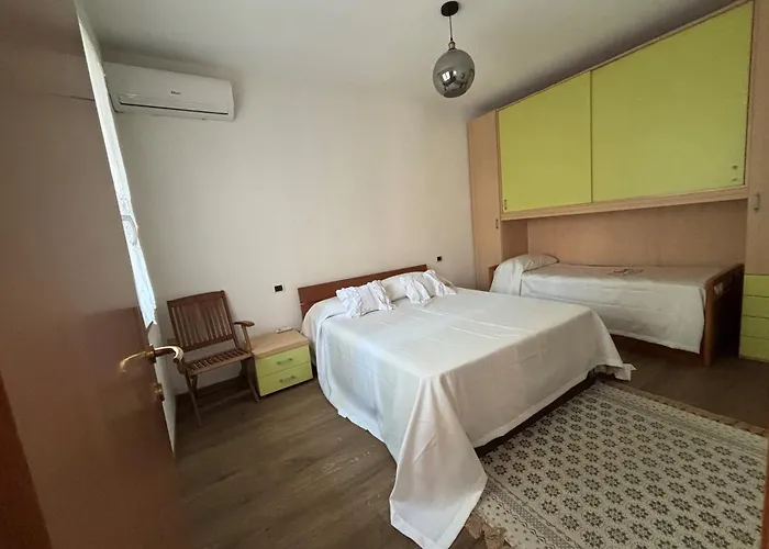 Cn021 - Cesenatico, Bilocale Con Corte In Posizione Cesenatico