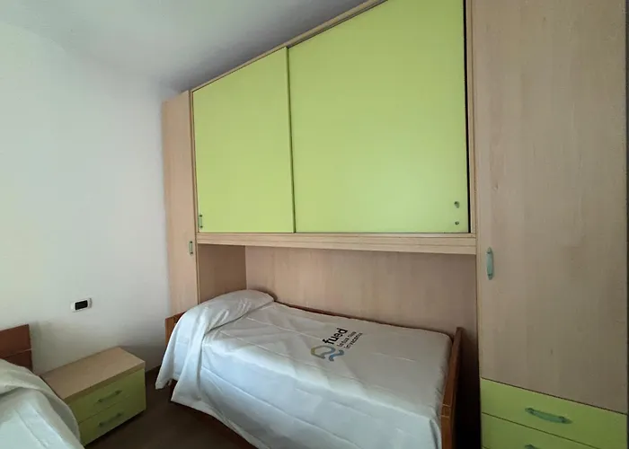 Appartement Cn021 - Cesenatico, Bilocale Con Corte In Posizione Cesenatico